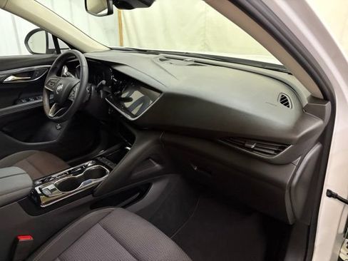 Used 2022 Buick Envision Preferred FWD image 25