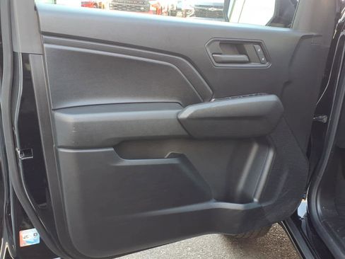 Certified 2023 Chevrolet Colorado Trail Boss w/ Advanced Trailering Package AWD/4WD image 10