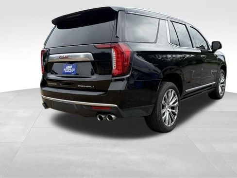 Used 2021 GMC Yukon Denali w/ Denali Premium Package RWD image 4
