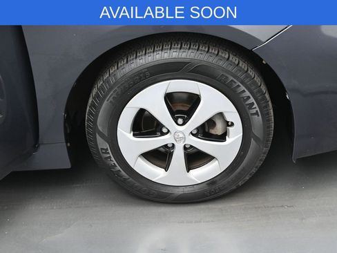 Used 2015 Toyota Prius Two FWD image 26