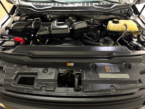 Used 2019 Ford F250 XL w/ Power Equipment Group image 48