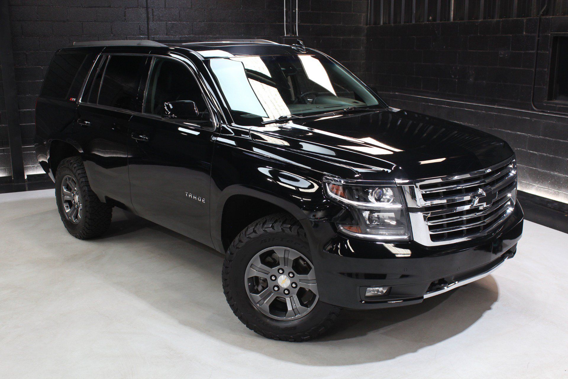 Used 2015 Chevrolet Tahoe LT AWD/4WD image 6
