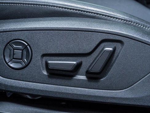 Used 2025 Audi A3 2.0T Premium w/ Convenience Package image 24