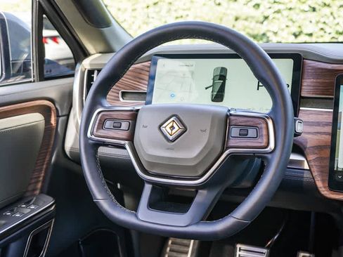 Used 2023 Rivian R1S Adventure AWD/4WD image 14