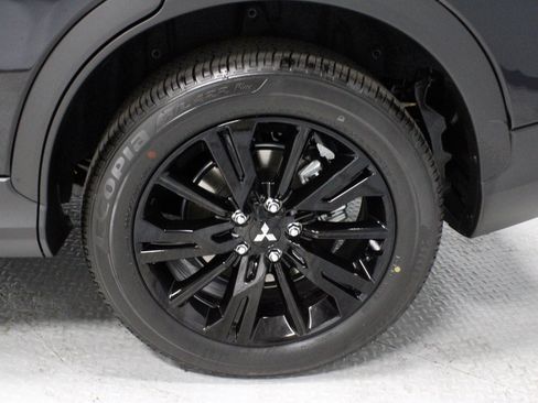 New 2026 Mitsubishi Eclipse Cross LE image 34