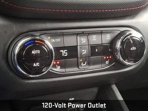 Used 2022 Chevrolet TrailBlazer RS w/ Technology Package image 17