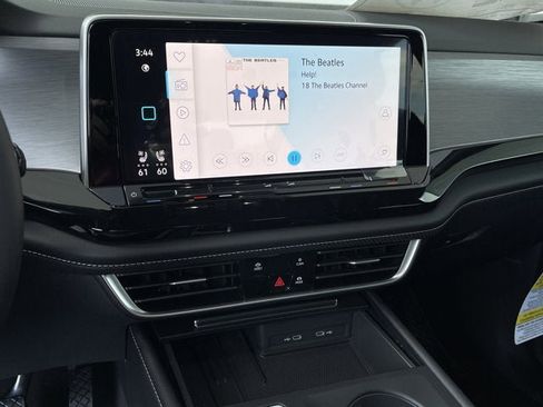 New 2026 Volkswagen Atlas Cross Sport SE image 16