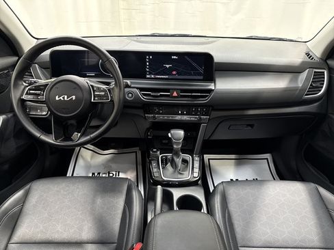 Certified 2024 Kia Seltos EX AWD/4WD image 20