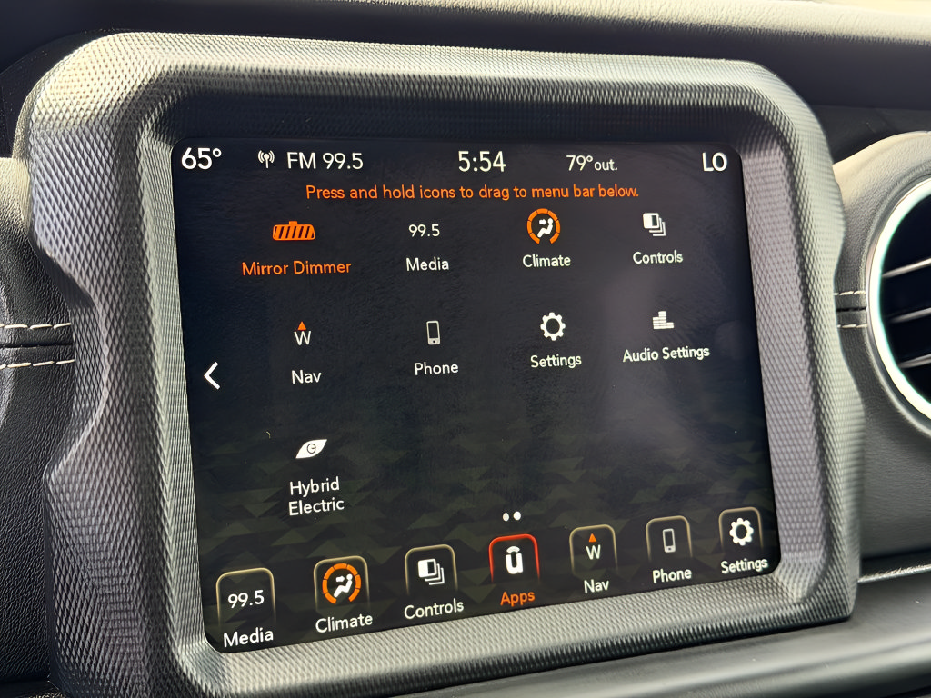 Used 2022 Jeep Wrangler Unlimited Sahara AWD/4WD image 50
