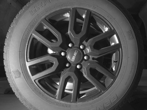 Used 2025 GMC Sierra 1500 Elevation AWD/4WD image 12