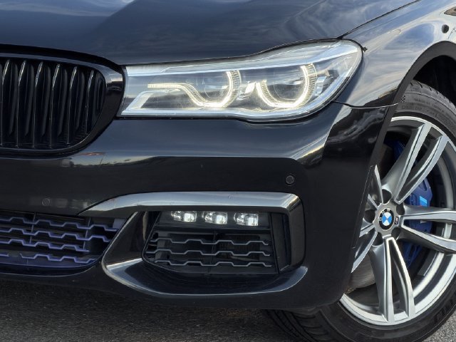 Used 2018 BMW 750i xDrive AWD/4WD image 9