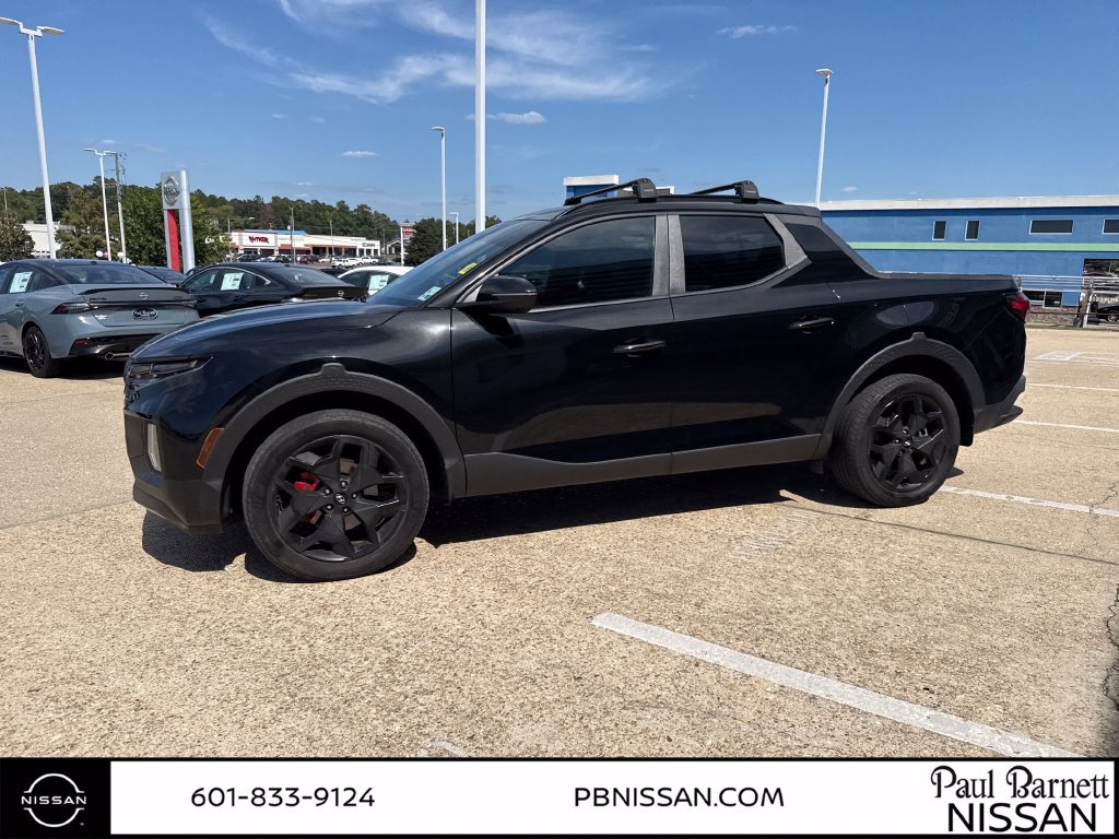 Used 2023 Hyundai Santa Cruz Limited AWD/4WD image 2