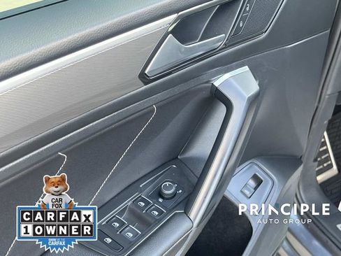 Certified 2023 Volkswagen Tiguan SE R-Line FWD image 13