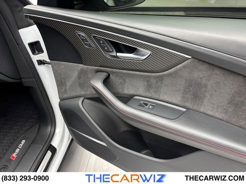 Used 2020 Audi RS Q8 w/ Carbon Optic Package image 87