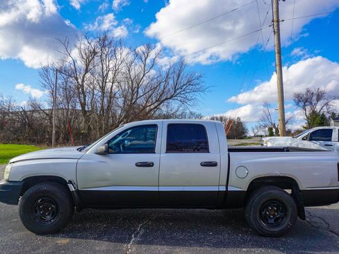 Used 2005 Dodge Dakota ST AWD/4WD image 6
