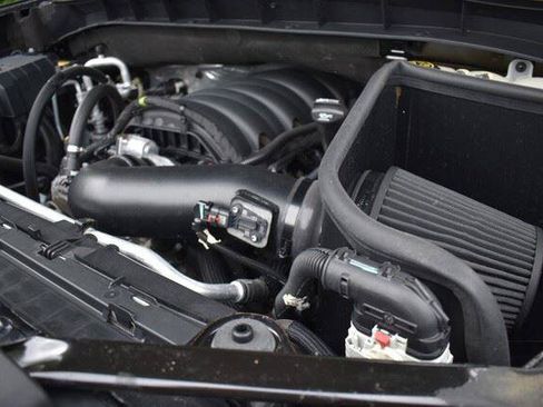 Used 2022 GMC Sierra 1500 Elevation w/ LPO, Elevation Black Package AWD/4WD image 38