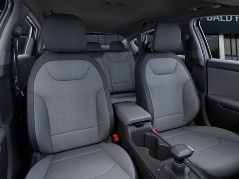 New 2025 Kia K4 LXS image 15