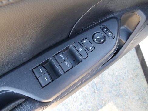 Used 2018 Honda Civic Sport Touring image 18