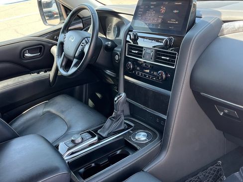 Certified 2022 INFINITI QX80 Luxe w/ Cargo Package RWD image 9