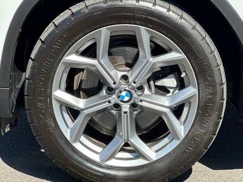 Used 2024 BMW X3 xDrive30i AWD/4WD image 32