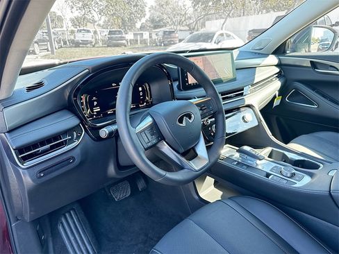 Certified 2026 INFINITI QX60 Luxe w/ Cargo Package image 10