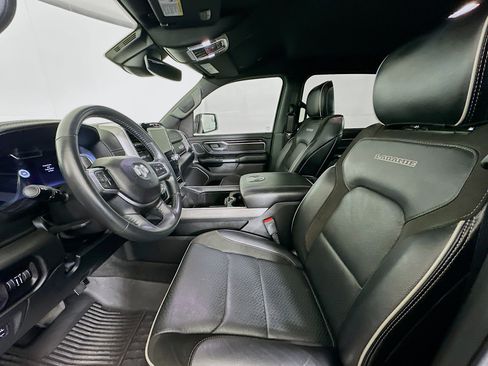 Used 2023 RAM 1500 Laramie image 13