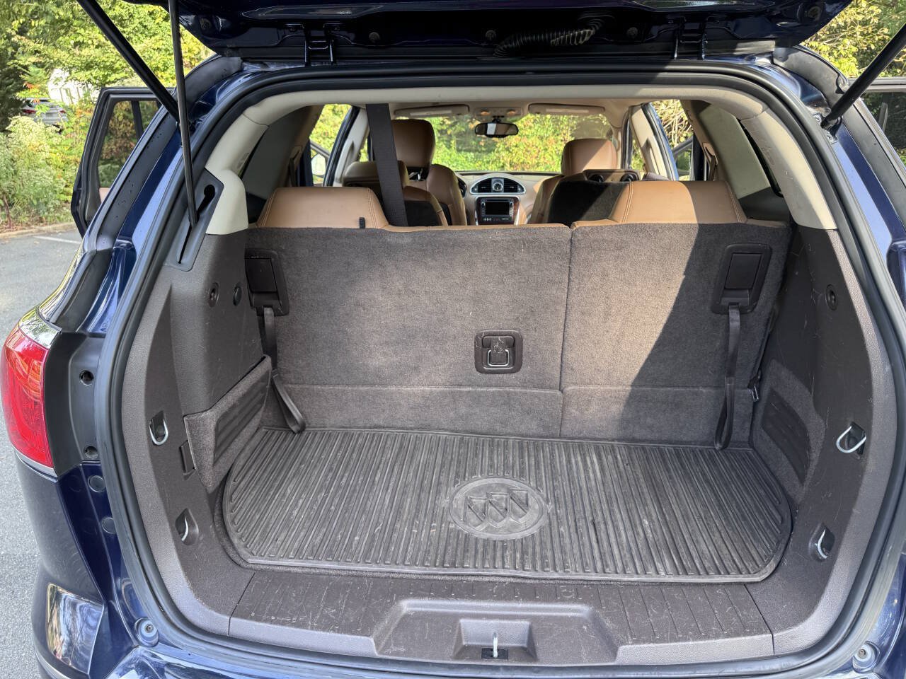 Used 2015 Buick Enclave Leather FWD image 12