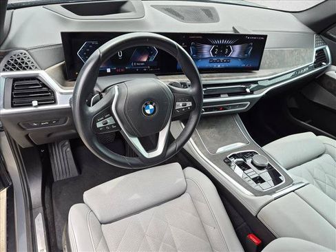 Used 2024 BMW X5 sDrive40i w/ Premium Package RWD image 10