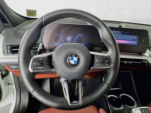 Used 2026 BMW X2 xDrive28i w/ Technology Package AWD/4WD image 12