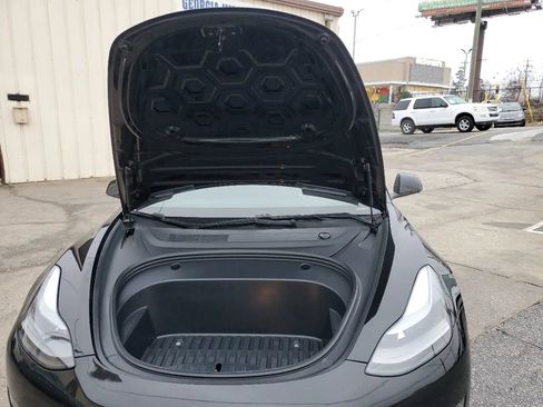 Used 2021 Tesla Model 3 Standard Range Plus image 35