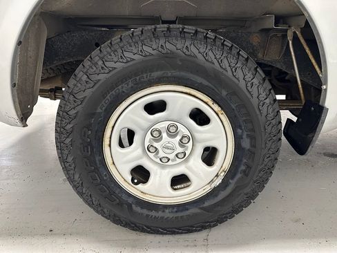 Used 2018 Nissan Frontier S RWD image 57