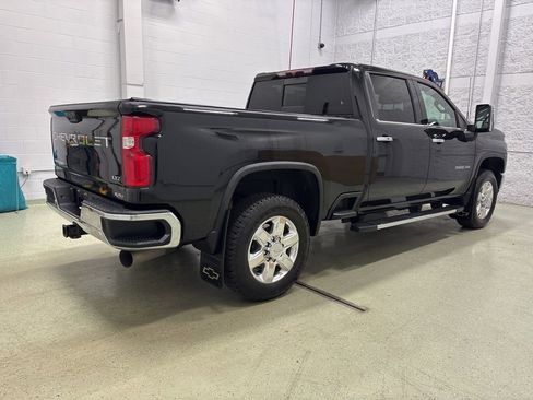 Used 2020 Chevrolet Silverado 3500 LTZ w/ LTZ Plus Package AWD/4WD image 4