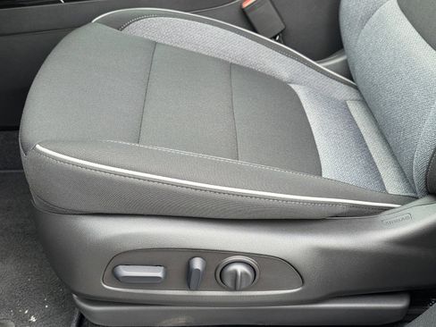 New 2026 Chevrolet TrailBlazer LT w/ Convenience Package image 24