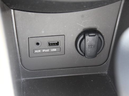 Used 2013 Hyundai Accent GLS image 27