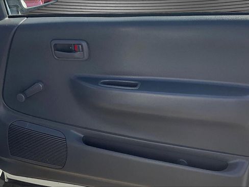 Used 1996 Toyota T100 DX image 24