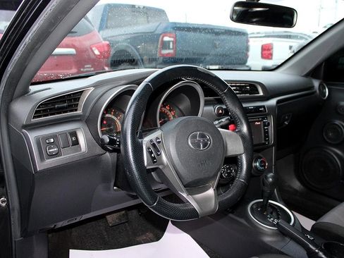 Used 2015 Scion tC image 15