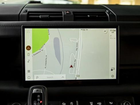 New 2025 Land Rover Defender 110 S AWD/4WD image 18