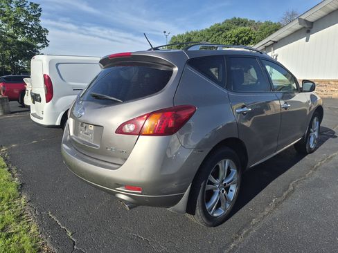 Used 2009 Nissan Murano LE AWD/4WD image 4