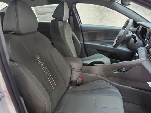 New 2026 Hyundai Elantra SEL Sport Premium FWD image 6
