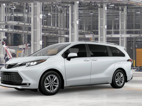 New 2026 Toyota Sienna Limited AWD/4WD image 2