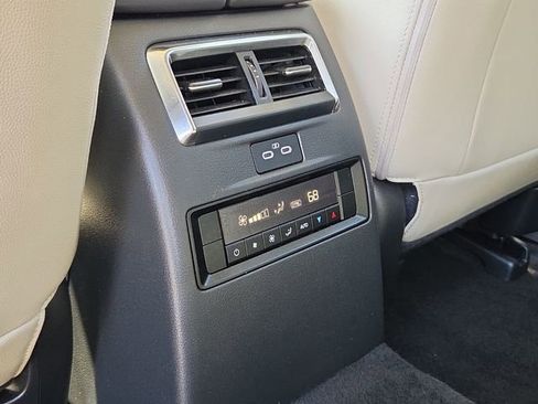 Used 2025 MAZDA CX-70 Plug-In Hybrid w/ Premium Pkg AWD/4WD image 15