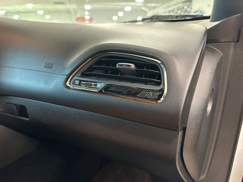 Used 2022 Dodge Challenger SRT Hellcat RWD image 42