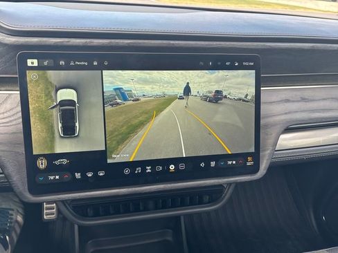 Used 2022 Rivian R1S Launch Edition AWD/4WD image 19