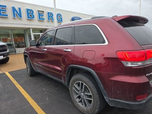 Used 2018 Jeep Grand Cherokee Limited image 5