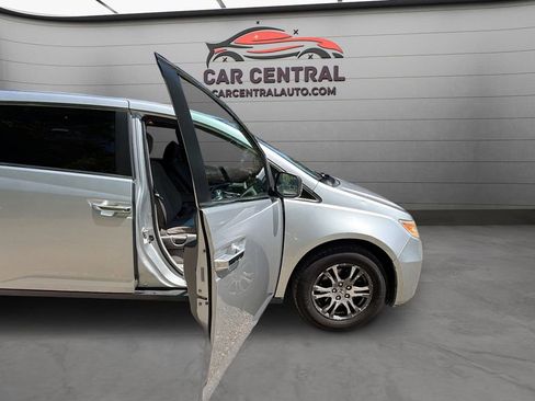 Used 2012 Honda Odyssey EX image 9