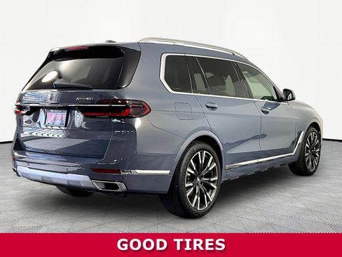 Used 2023 BMW X7 xDrive40i w/ Premium Package AWD/4WD image 6