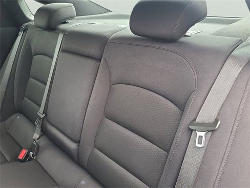 Used 2023 Chevrolet Malibu LT image 13