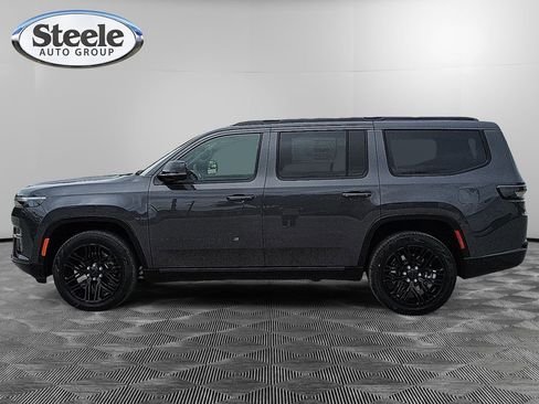 New 2026 Jeep Grand Wagoneer Limited AWD/4WD image 2