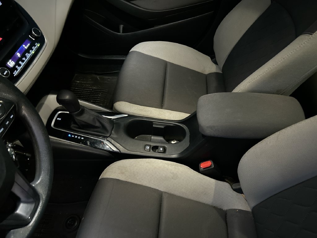 Used 2023 Toyota Corolla LE FWD image 27