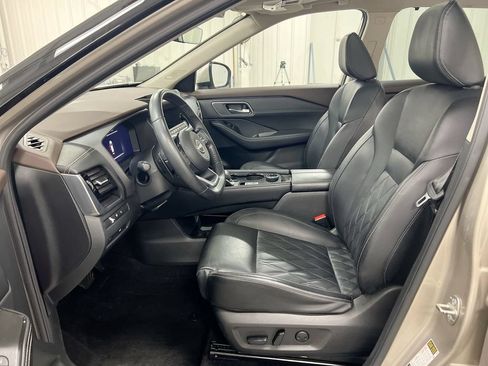 Used 2023 Nissan Rogue Platinum w/ Platinum Premium Package AWD/4WD image 21